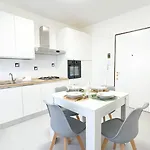 Madagascar By Ca-sa Check Apartman *