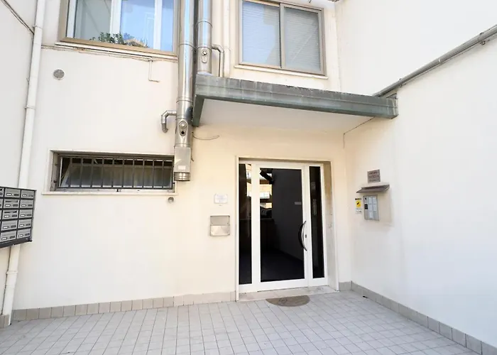 Madagascar By Ca-sa Check